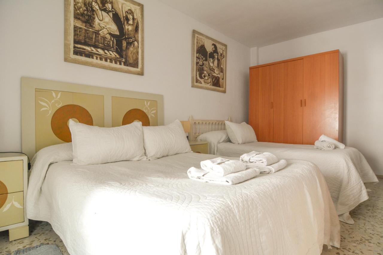 Regina Home -Parking Casco Historico Cordoba Exterior photo