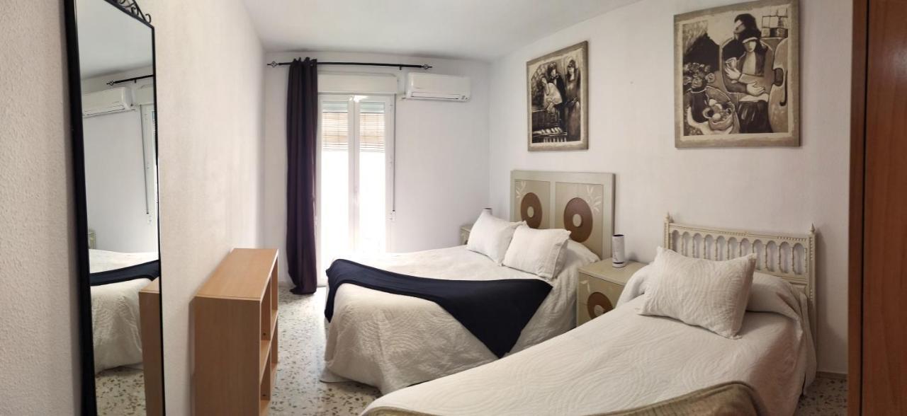 Regina Home -Parking Casco Historico Cordoba Exterior photo